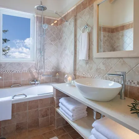 Belvedere Tsoukaládhes