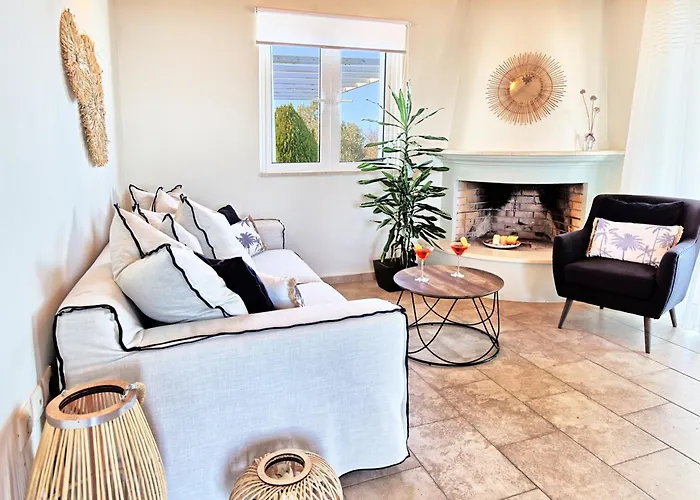 Belvedere Tsoukaládhes